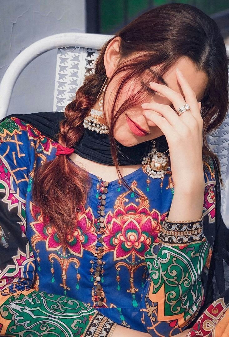 hidden face girl dp (44)