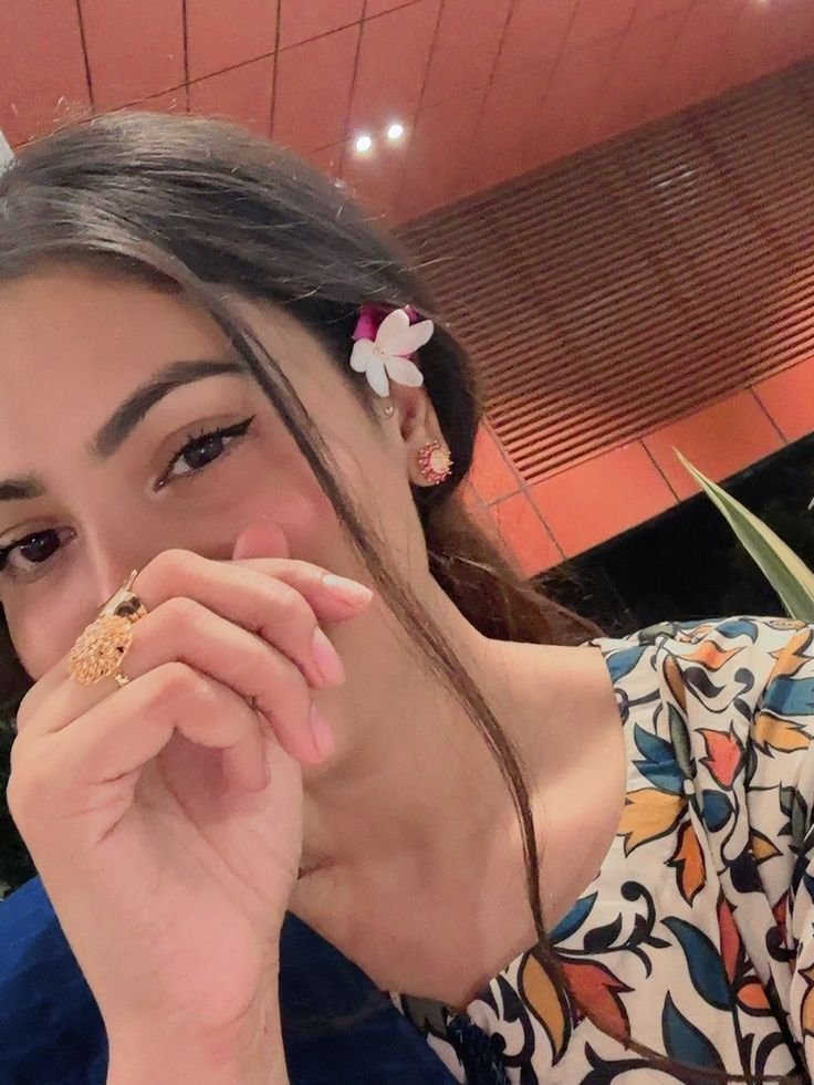 real simple girl image (13)