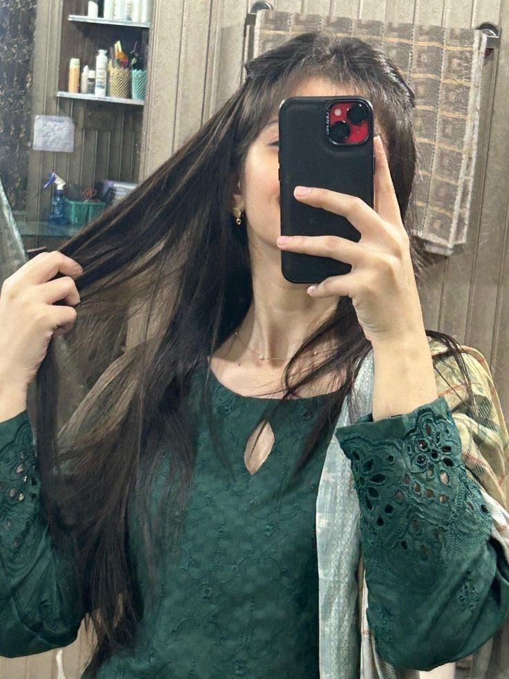 real simple girl image (2)