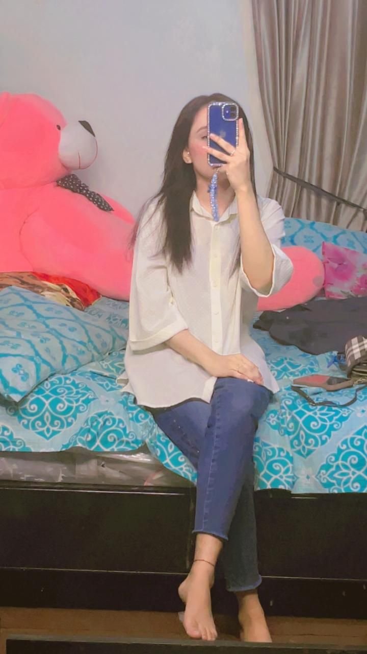 real simple girl image (27)