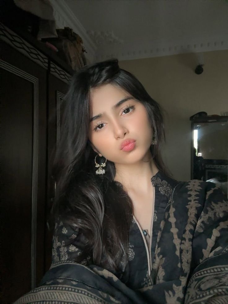 real simple girl image (43)