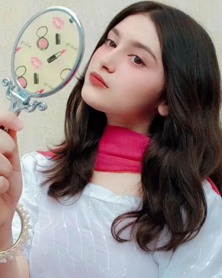 real simple girl image (6)